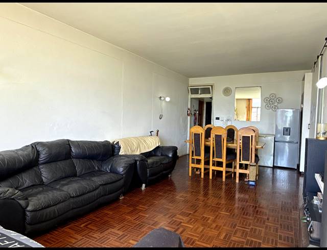 2.5 BEDROOM APARTMENT FOR SALE IN SOUTH BEACH